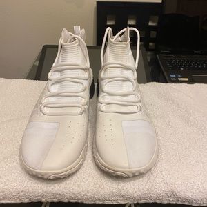 Under Armour The Rock Delta. White Black. Size 12